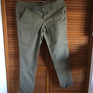 Gap cargo pants size 10…Never worn.. olive green